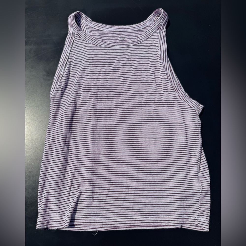 American Eagle Outfitters White and Red Sleeveless Tank Top